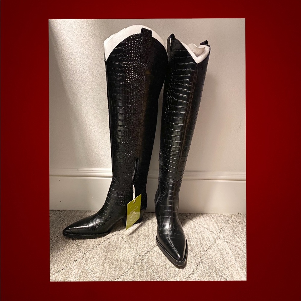 ❤️Gianni Bini Croc Embossed Western Tall Boots❤️